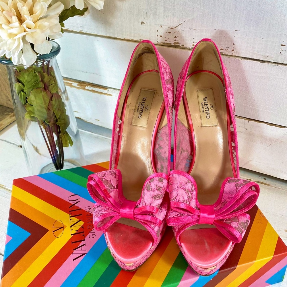 Valentino Garavani Hot Pink Lace Couture Bow Pumps
